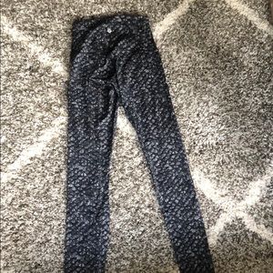 Lulu lemon leggings